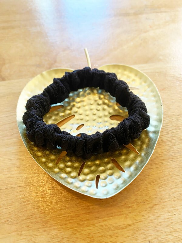 Le Bracelet Little Scrunchie – Image 3